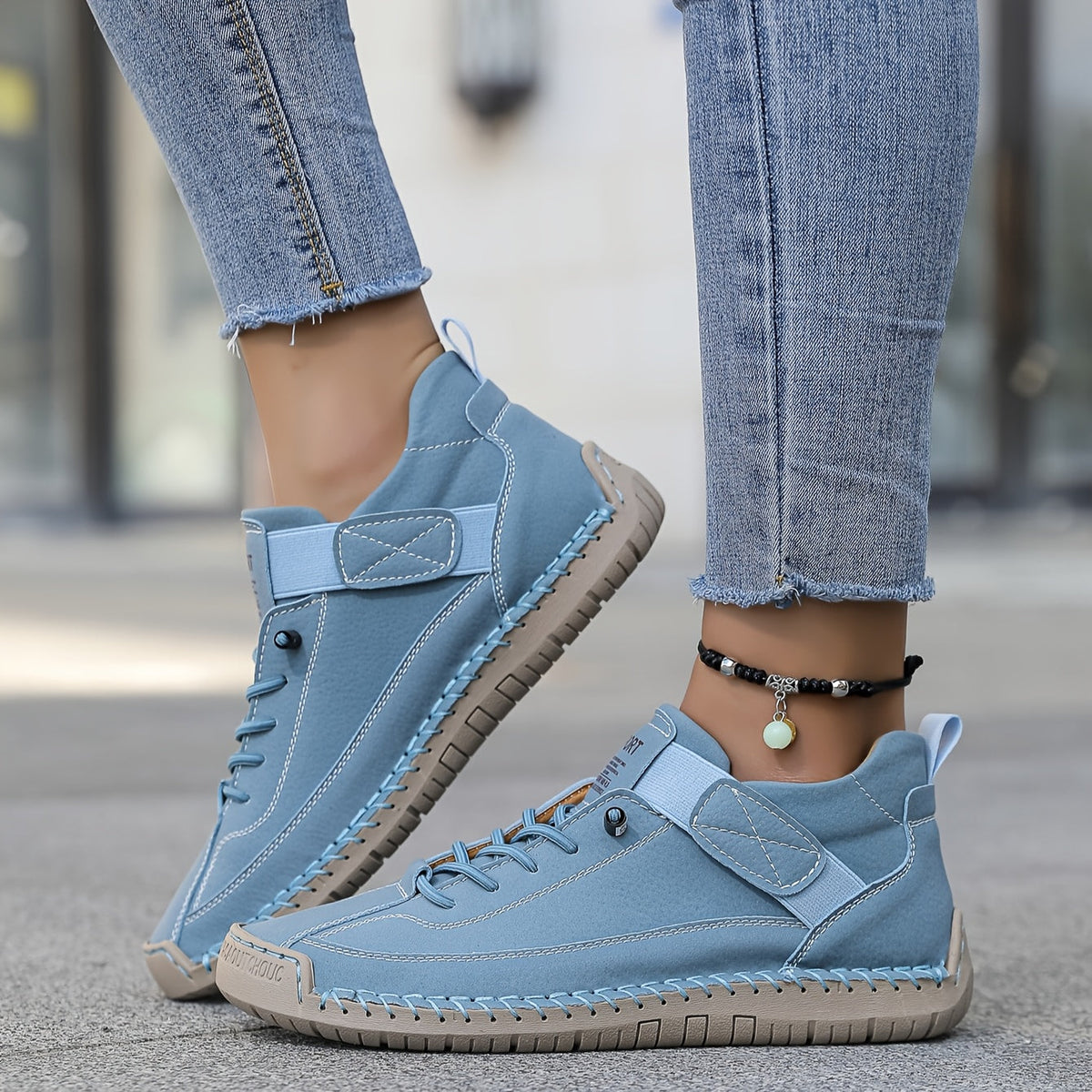 Casual Lace-Up Comfort Sneakers with Flexible Sole