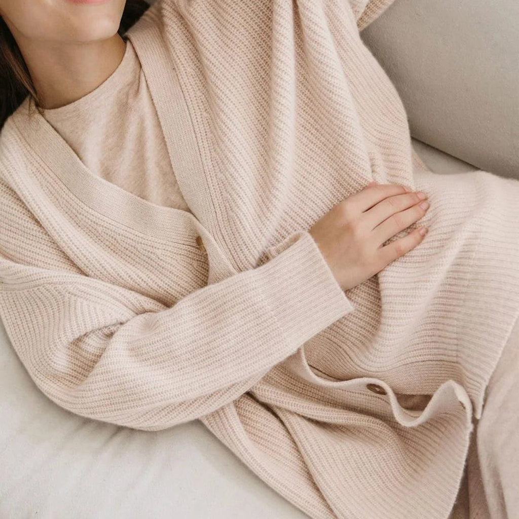 Women’s Oversized Button-Front Knit Cardigan Sweater