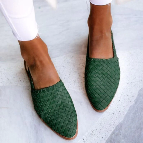 Elegant Woven Pointed Toe Flat Sandals for Women