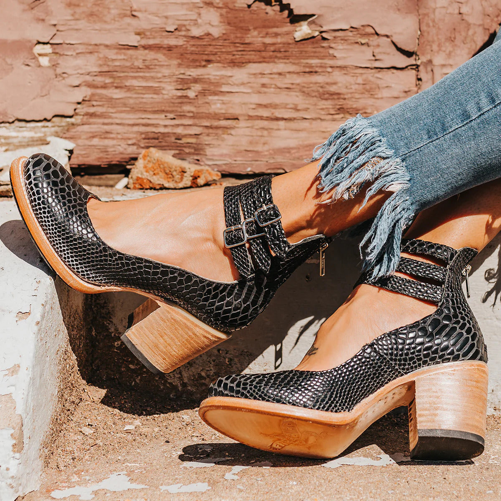 Women’s Vintage Chunky Heel Mary Jane Shoes